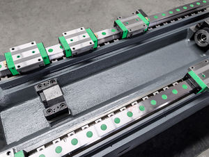 Fresadora Vertical CNC VMC640 CE para Mecanizado <span class=keywords><strong>de</strong></span> Precisión con <span class=keywords><strong>Precio</strong></span> Competitivo - Product Image 6