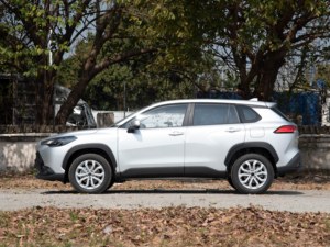 Nuova Toyota Frontlander 2024 2.0L CVT Edizione Elite Plus |   SUV Compatto |   Auto a Gas/Benzina Jiben - Product Image 2