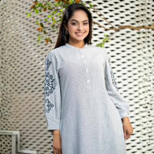 Vestido Elegante de Alta Calidad para Mujer, Mezcla de Telas Naturales, 39 Pulgadas, Boutique de Ropa Femenina - Product Image 6