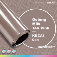 KUCAI 1.52*17m Film de protection PET pour voiture, super brillant, rose thé au lait Oolong, film PVC pour enveloppement complet de la carrosserie, moto