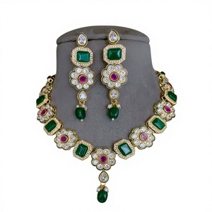 Elegante Juego de Collar y Aretes de Moissanita Chapado en Oro de Latón de Primera Calidad para Mujer, Regalo para Bodas y Fiestas - Product Image 2