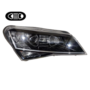 TUZHIHAO Venta directa de fábrica-<span class=keywords><strong>Faros</strong></span> delanteros originales OEM usados <span class=keywords><strong>Skoda</strong></span> <span class=keywords><strong>Superb</strong></span> (2016-2018) - Product Image 1
