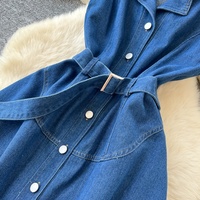 Robe décontractée en jean sans manches pour femme WIWT, coupe trapèze, col à revers, boutonnée, ceinturée, longueur midi