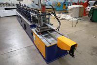 Machine de formage de rouleaux pour portes à enroulement automatiques à haute productivité contrôlée par PLC