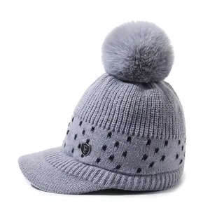 Factory Direct Sale Fashionable Windproof Knit Beanie Hat Winter Outdoor Activities Cap