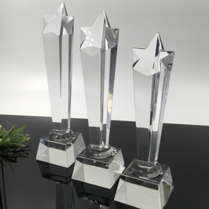 Fabricante personalizado de alta calidad Star Crystal Trophy Glass Award Impresión ultravioleta Grabado Recuerdos en varias formas - Product Image 2