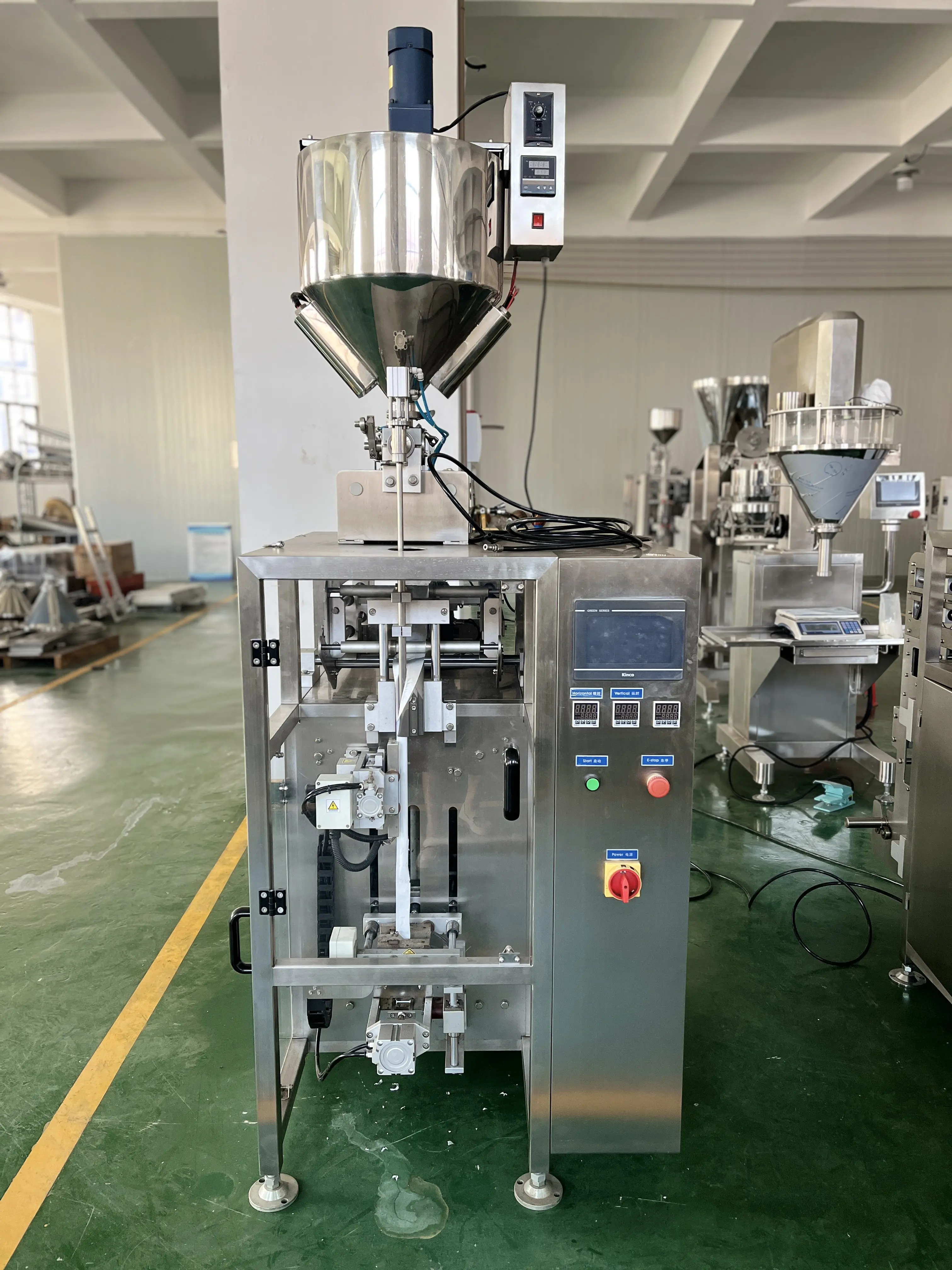 Cooking Oil Pouch Auto 1 Litre Edible Oil Bag Filling Packing Machine Automatic 1 Kg Sealing Machines Plastic Packaging 1600