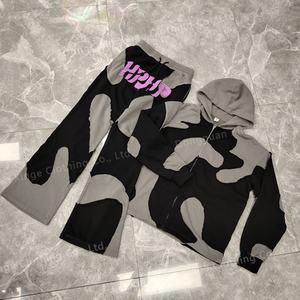 Ensemble de survêtement streetwear personnalisé pour homme, coupe lourde, brodé, vintage, délavé à l'acide, avec pantalon de jogging et sweat à capuche - Product Image 3