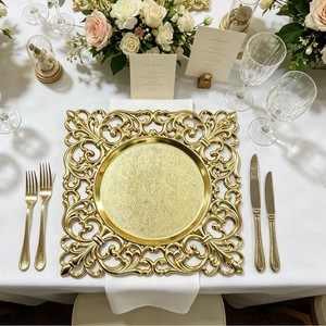 Assiettes de Présentation Carrées Dorées en <span class=keywords><strong>Plastique</strong></span> de 33 cm, Style Vintage, Bord Creux, pour Banquets, Dîners, Décoration de Table, Assiettes de Mariage - Product Image 1