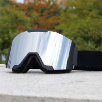 Lunettes de ski et de snowboard à lentille magnétique interchangeable anti-buée personnalisées OEM pour hommes et femmes