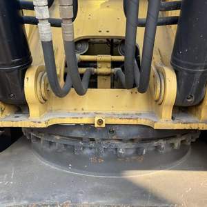 Excavadora Usada 323D de 22 Toneladas, Excavadora Hidráulica de Segunda Mano, Bomba Hidráulica, Caja de Cambios, 100% Origen Japonés, para Uso en Construcción - Product Image 5