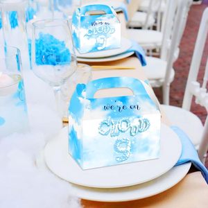 Confezione da 12 Scatole di Carta Bianche 'We're on Cloud 9' con Manici per Regali <span class=keywords><strong>e</strong></span> Caramelle, Ideali per Feste di Compleanno, Baby Shower <span class=keywords><strong>e</strong></span> Matrimoni - Product Image 2