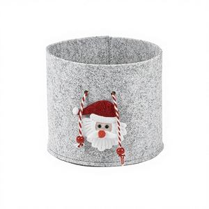 Ornement de Noël suspendu en feutre polyester non tissé fait main pour enfants, éducatif et DIY, pour la décoration de porte - Product Image 1