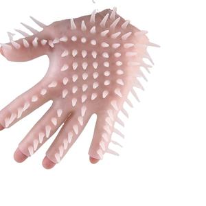 Guanti in gomma morbida con denti di lupo di palma a spillo guanti per flirtare preliminari giocattolo del sesso per uomini e donne - Product Image 1