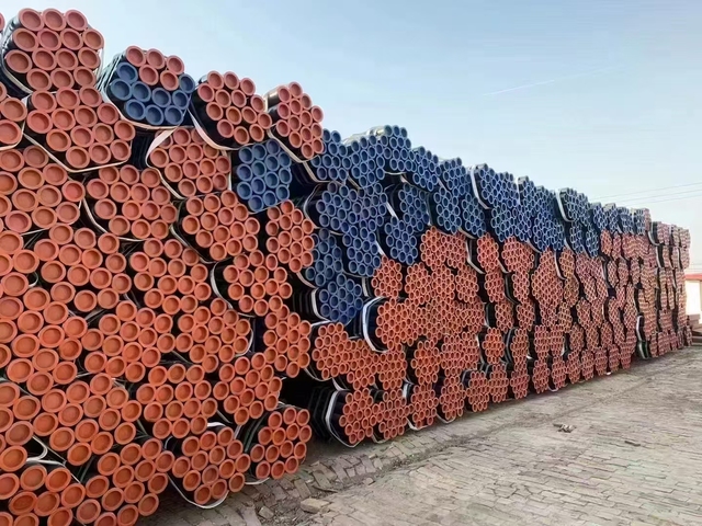 Reliable ASTM A335 P22 Seamless Alloy Steel Pipe, 3.5-50mm Thickness, High Temperature Use, for Refinery and Boiler Systems.