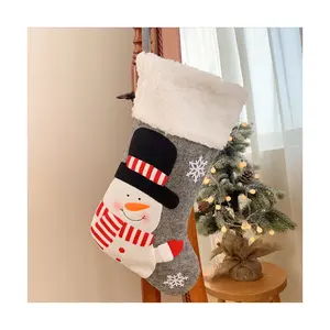 Wholesale Grey and White ColorHanging Custom Christmas Gift Stocking Gift X'mas Socks Decoration Christmas Celebration