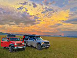 Unité <span class=keywords><strong>de</strong></span> camping-car sur le toit à alimentation directe avec <span class=keywords><strong>trappe</strong></span> d'accès arrière et camping-car rembourré pour camion - Product Image 3