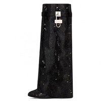 Bottes hautes pour femmes avec décoration en forme de requin en métal, talons compensés pliables, chaussures entièrement serties de diamants, à enfiler, bout pointu, superposition de bottes longues