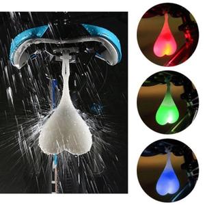 Luces LED de Silicona de Color Claro para Bicicleta, Decoración Trasera con Forma de Corazón y Testículos, Bolas de Seguridad - Product Image 4