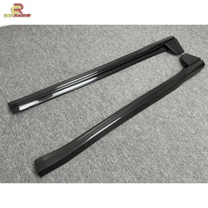 ชุดแต่งสเกิร์ตข้างคาร์บอนไฟเบอร์แห้งคุณภาพสูงสไตล์ Tehart สำหรับรถ Porsche Carrera 992 Turbo S ปี 2020-2023 - Product Image 3