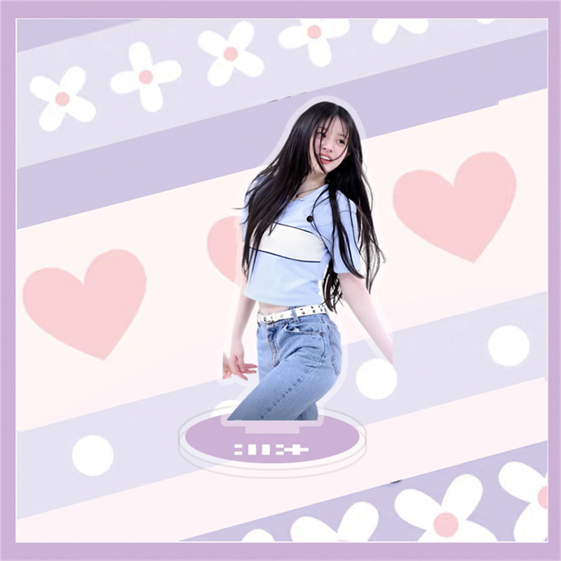 Kpop ILLIT Standing Board 10CM - Eco-Friendly Acrylic Gift