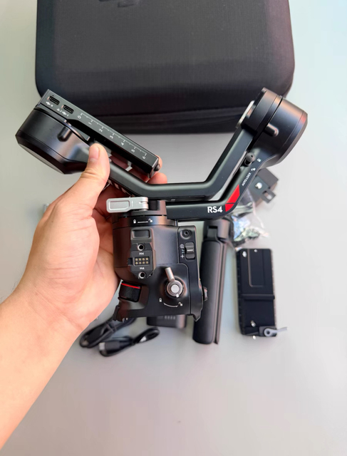 Used RS4 Gimbal Stabilizer Original Ronin RS4 Handheld Camera Stabilizer Wholesale Supplier for Professional Video Production