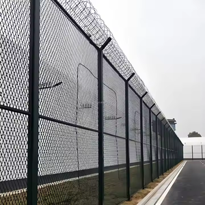 7ft аэропорт и тюрьма охранная проволочная сетка с колючей проволокой настраиваемые размеры 3D моделирование сервис - Product Image 1