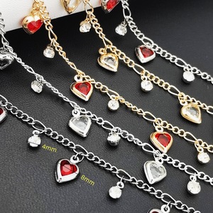 Chaîne de cheville indienne traditionnelle Payal en or antique, faite à la main, avec perles, accessoire festif vintage pour femme - Product Image 4