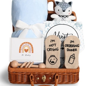 Nouveau <span class=keywords><strong>porte</strong></span>-bébé confortable, jouet pour nouveau-né et cadeau pour le premier anniversaire, ensemble cadeau pour nouveau-né - Product Image 6