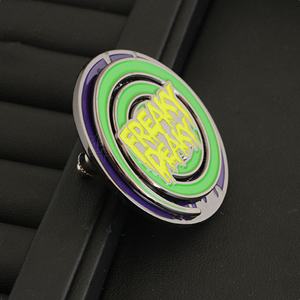 Badges en émail rétro multicouches créatifs personnalisés, vente en gros, épingles de revers artisanales en métal - Product Image 3