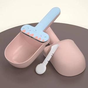 Köpekler kediler için çok fonksiyonlu katı plastik <span class=keywords><strong>Pet</strong></span> gıda kaşık sıcak sınır ötesi satış için köpek kedi maması kürek konserve gıda kaşık - Product Image 3