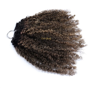 <span class=keywords><strong>Extension</strong></span> per <span class=keywords><strong>Capelli</strong></span> Afro Ricci Kinky con Radici Scure, 100% <span class=keywords><strong>Capelli</strong></span> Umani Vergini con Cuticola Allineata, Ombré Biondo con Riflessi - Product Image 3