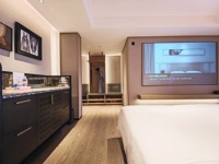 Achetez des meubles de liquidation hôtelière pour ensemble de chambre et canapé de salon en gros avec un design moderne