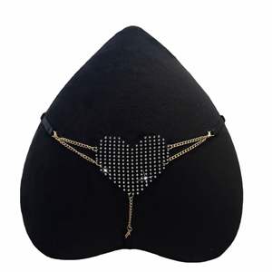 String érotique en forme de cœur pour femmes matures, lingerie, culotte bikini, chaîne de corps en strass, tanga pour femmes - Product Image 4