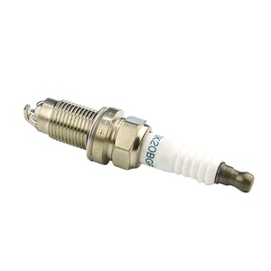 Nouvelle bougie d'allumage en céramique iridium SK20BGR11 90919-01221, allumage au platine, pour voitures japonaises Infiniti Pathfinder <span class=keywords><strong>Sunny</strong></span> Tiida Juke - Product Image 1