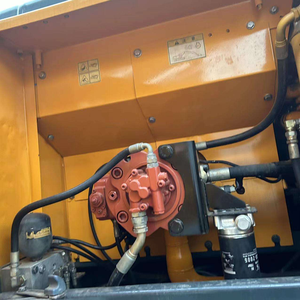 Excavatrice sur chenilles Hyundai 225LC-9T Robex Orange Noir, machine de construction hydraulique - Product Image 5