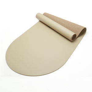 NUEVO Tapete de Yoga Antideslizante Personalizado con Logotipo en Color Sólido, Diseño de Mármol, Color Beige Crema, Forma Ovalada Curva - Product Image 6
