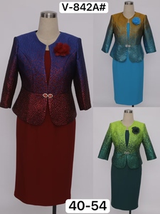 Tenue de cérémonie africaine pour femme, idéale pour les occasions spéciales et les mariages traditionnels - Product Image 6