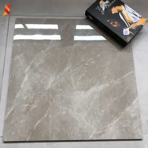 Düşük fiyat açık gri cilalı porselen sırlı seramik yer karosu banyo için 600x600mm