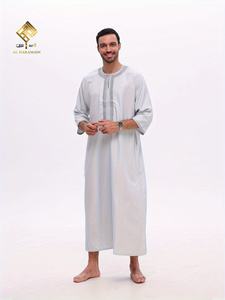 Dernière collection de burqas haut de gamme pour hommes, en tissu doux anti-boulochage, avec un design élégant à manches raglan, tissu respirant et bien aéré pour l'été. - Product Image 6