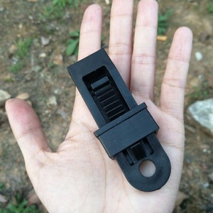 Clips para Lonas, Resistentes al Viento, Tipo Caimán, Accesorios para Camping, Material PVC, Juego Multicolor - Product Image 4
