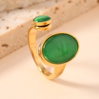 Bague élégante en turquoise croisée avec pierres précieuses ovales Bijoux en acier inoxydable à la mode avec placage à l'or