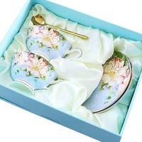 Ensemble tasse à café et soucoupe en porcelaine fine personnalisé, motif floral, coffret cadeau, service à thé OEM ODM