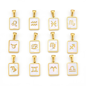 Collana con Ciondolo Unisex Trendy in Acciaio Inossidabile Placcato Oro 18K con 12 <span class=keywords><strong>Segni</strong></span> <span class=keywords><strong>Zodiacali</strong></span> e Charm Quadrato a Conchiglia - Vendita all'Ingrosso - Product Image 1