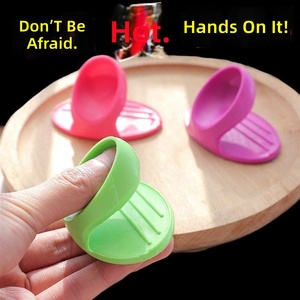 Protège-doigts en silicone épaissi, résistant à la chaleur, anti-brûlure, mini-gant de cuisine antidérapant pour bols, assiettes et poêles - Product Image 5