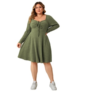 Nuovo abito taglie forti europeo e americano con scollatura quadrata gonna corta a maniche <span class=keywords><strong>lunghe</strong></span> abito da donna OEM - Product Image 1