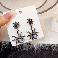 Dark Goth Punk Asymétrique Noir Rock Lune Pierre Grande Araignée Pendentif Boucle D'oreille Steampunk Boucles D'oreilles Halloween Costume Accessoires