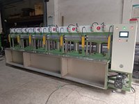 Machine de semelle intérieure de presse à chaud servo