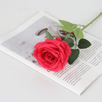 Rose artificielle en soie, fleur unique avec perle, écologique, pour Thanksgiving, la remise des diplômes, Noël, la fête des mères, Pâques, la Saint-Valentin