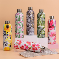 Bouteille isotherme sport universelle en acier inoxydable de haute qualité, nouvelle collection 2025, avec poignée, pour randonnée et camping, chaud/froid, idéale comme cadeau